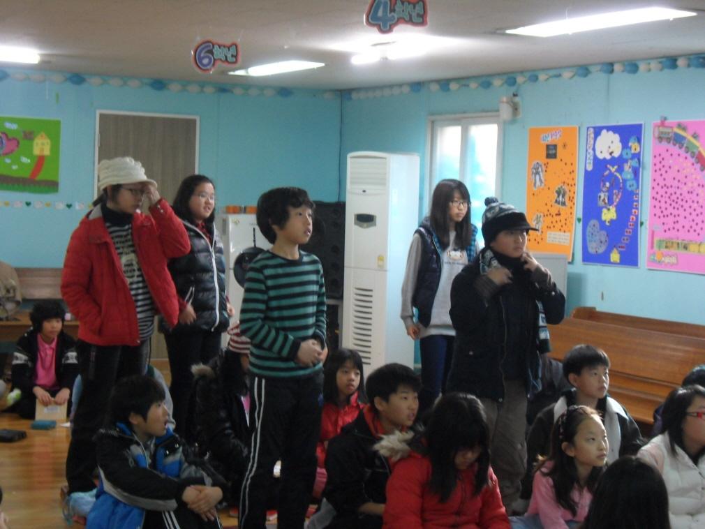 전도한 친구들에게 박수를~~