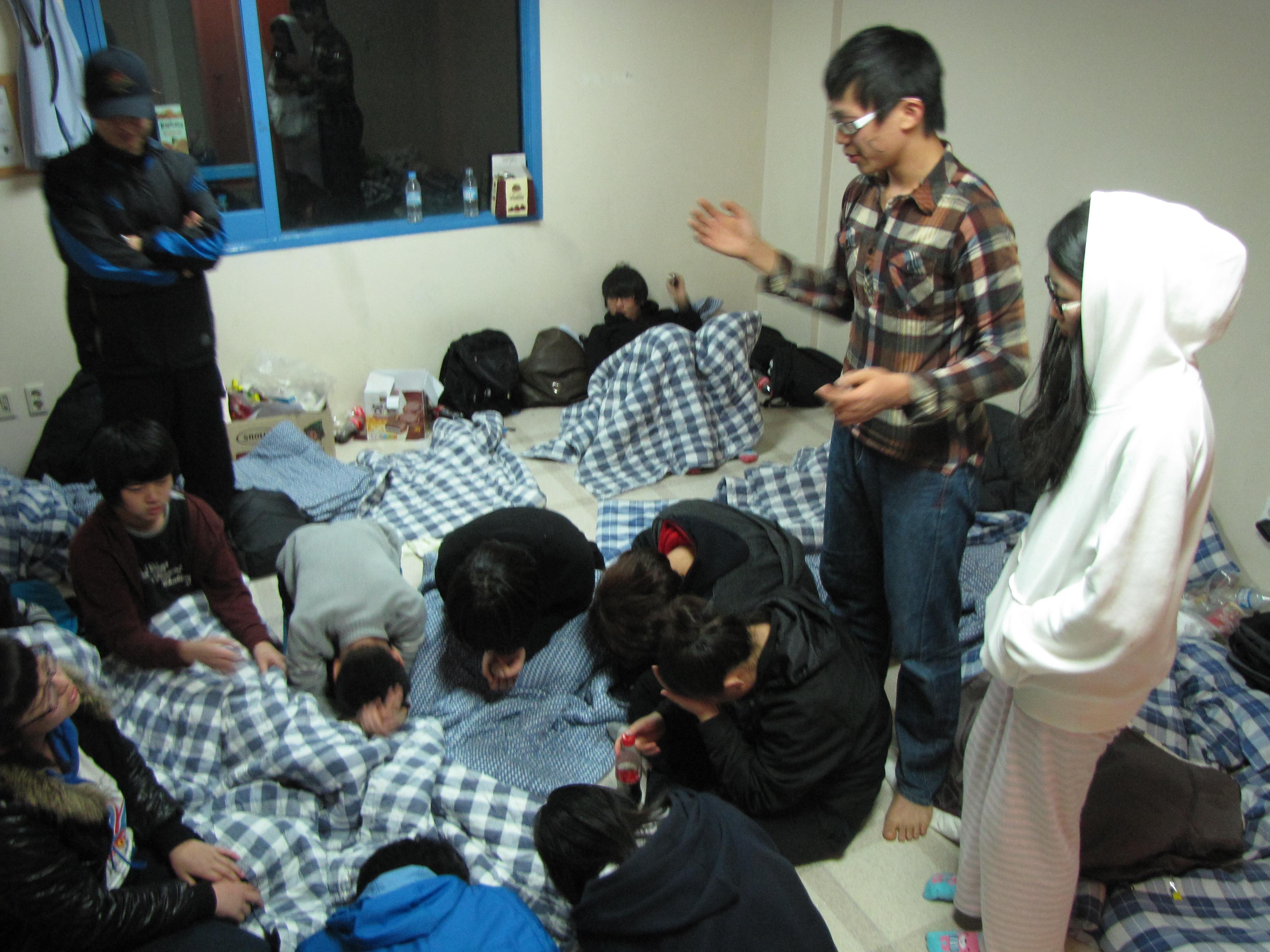 마피아를 진행 하는 동만..ㅋㅋ